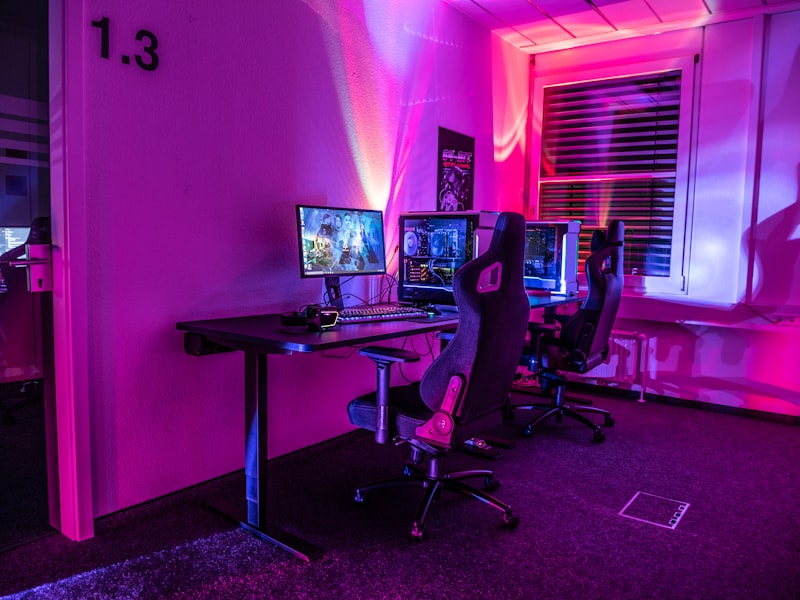 Salle principale et ses douze stations